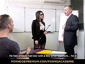 porno ACADEMIE - lecturer Valentina Nappi MMF threesome